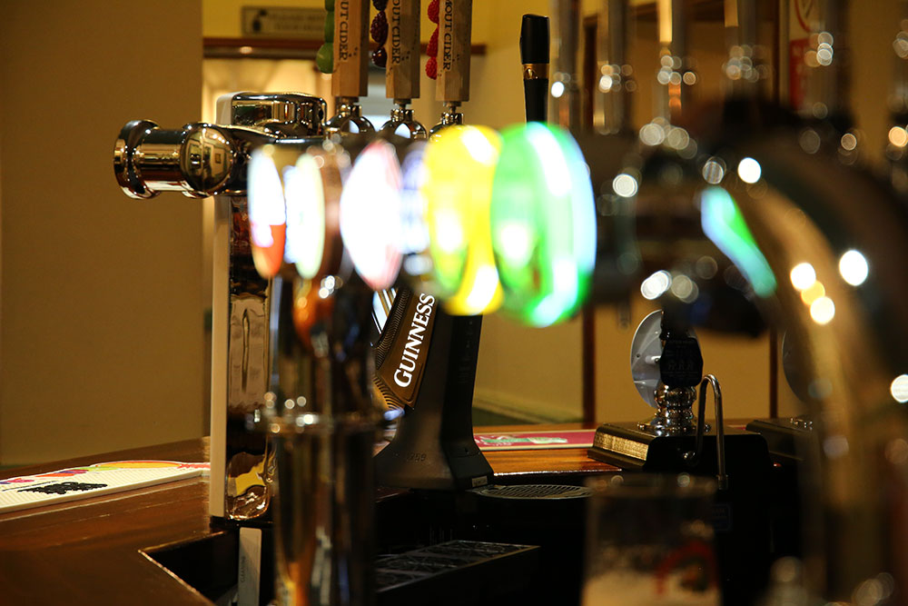Illuminated beer pumps