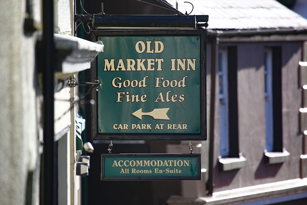 Pub sign
